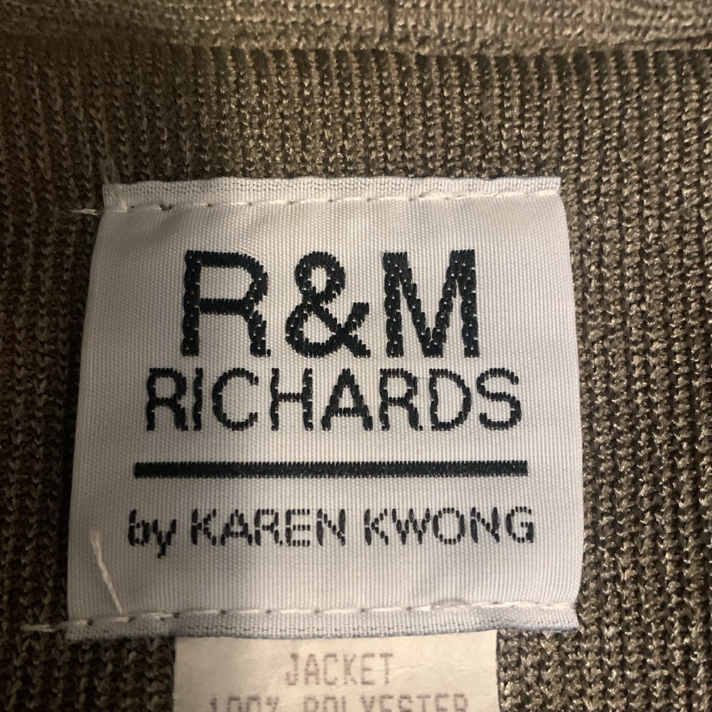 R&M Richard’s Olive Green Floral Print Pantsuit - Picture 3 of 10